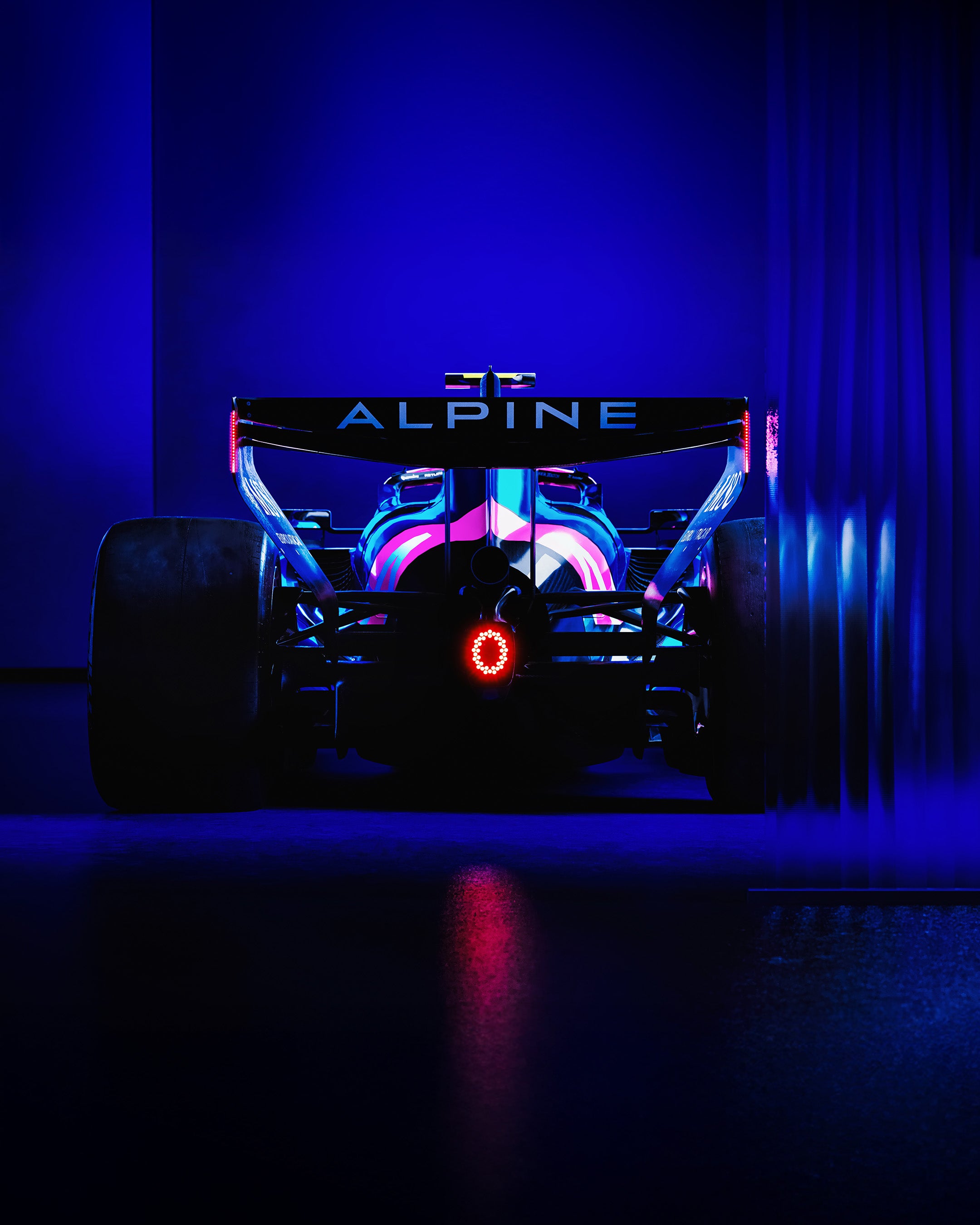 A526_LAUNCH_STUDIO_4-5_OUTPUT_REAR_LOW.jpg